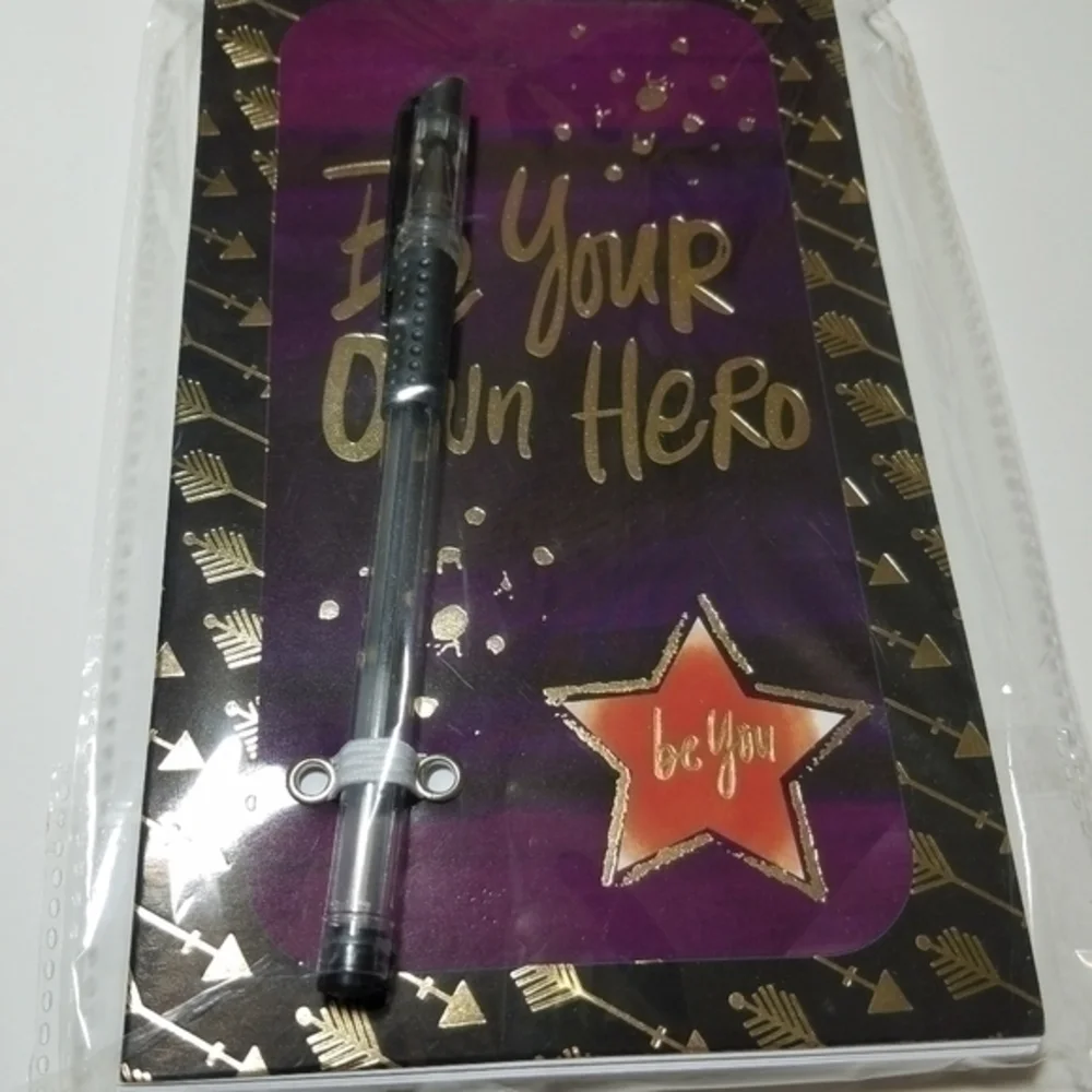 🛍BE YOUR OWN HERO Notepad And Gel Pen Duo